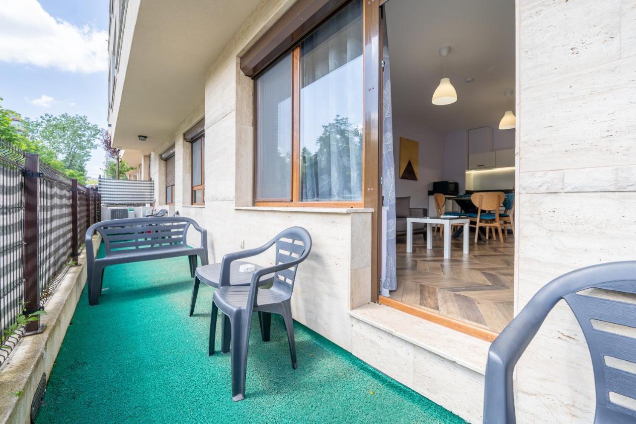 Sunny Apartment In Studentski Grad, Behind Unss 소피아 외부 사진