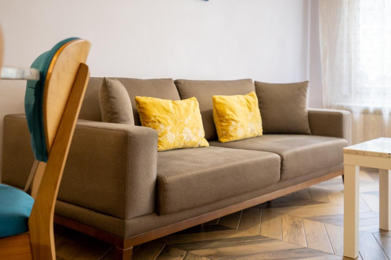 Sunny Apartment In Studentski Grad, Behind Unss 소피아 외부 사진