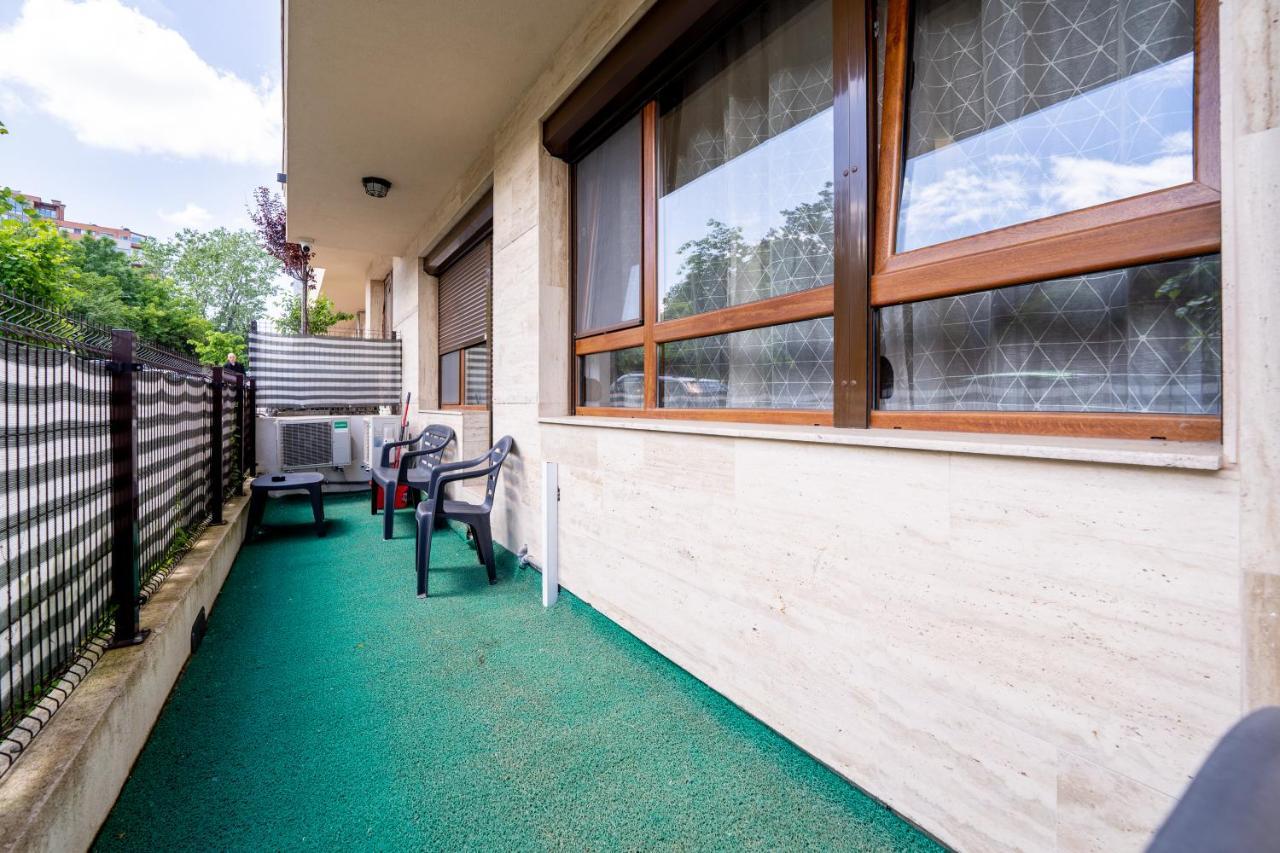 Sunny Apartment In Studentski Grad, Behind Unss 소피아 외부 사진