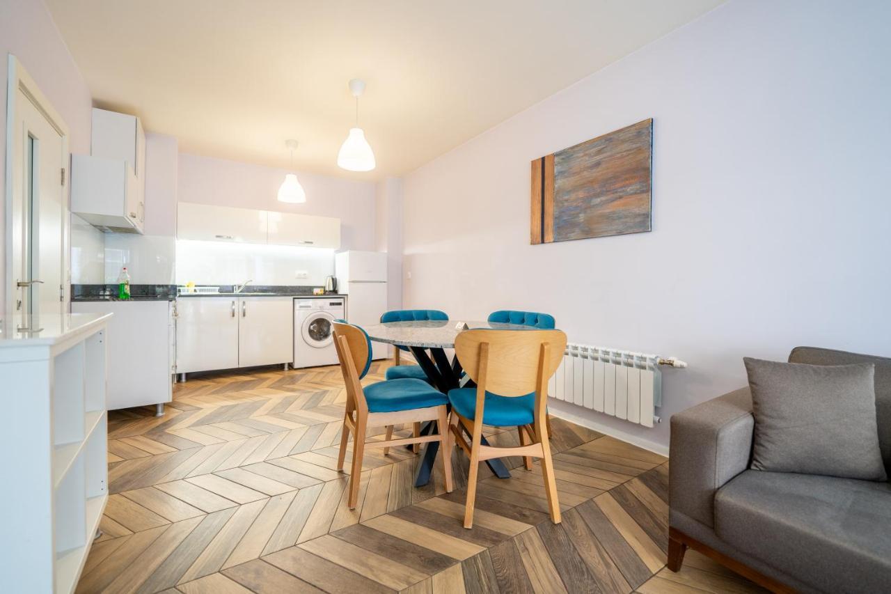 Sunny Apartment In Studentski Grad, Behind Unss 소피아 외부 사진