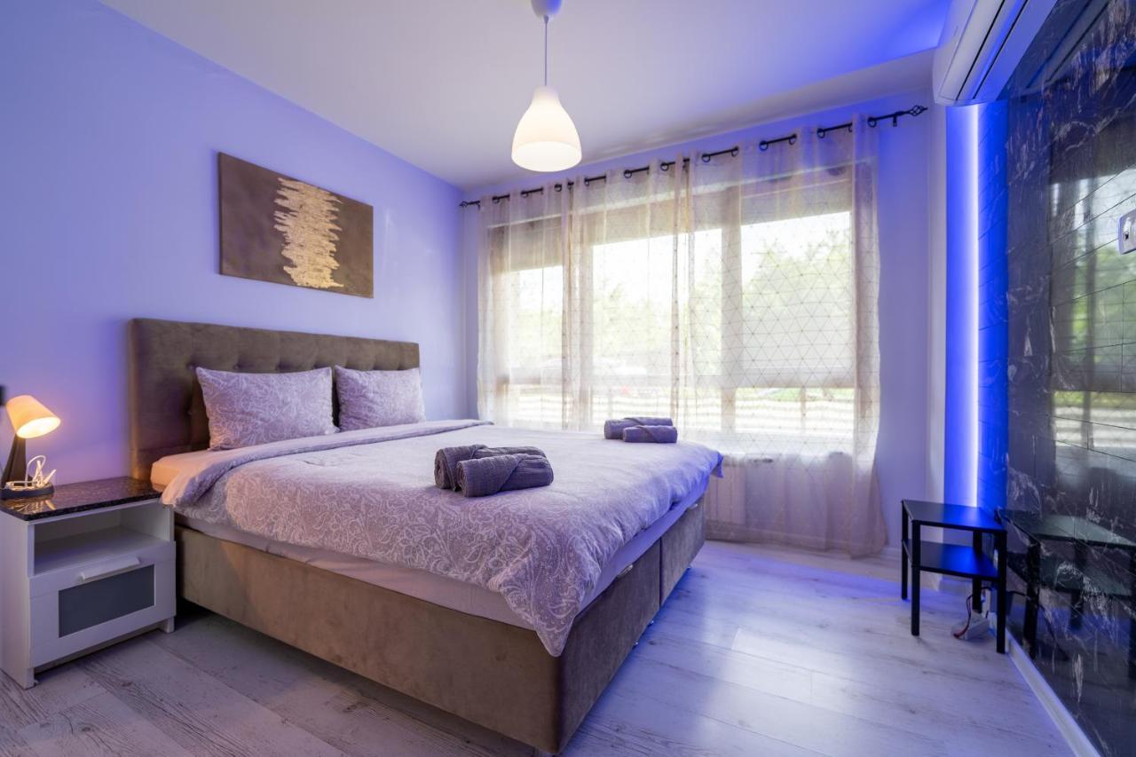 Sunny Apartment In Studentski Grad, Behind Unss 소피아 외부 사진