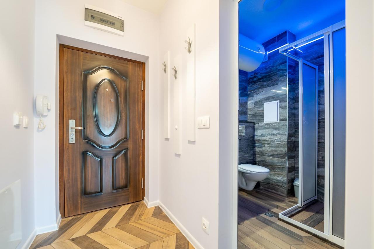 Sunny Apartment In Studentski Grad, Behind Unss 소피아 외부 사진